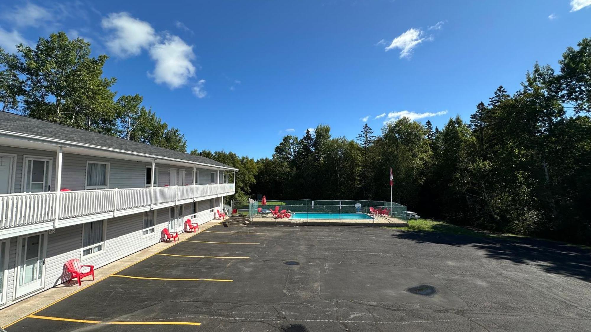 Motel 7 Inn & Suites Beresford Exteriör bild
