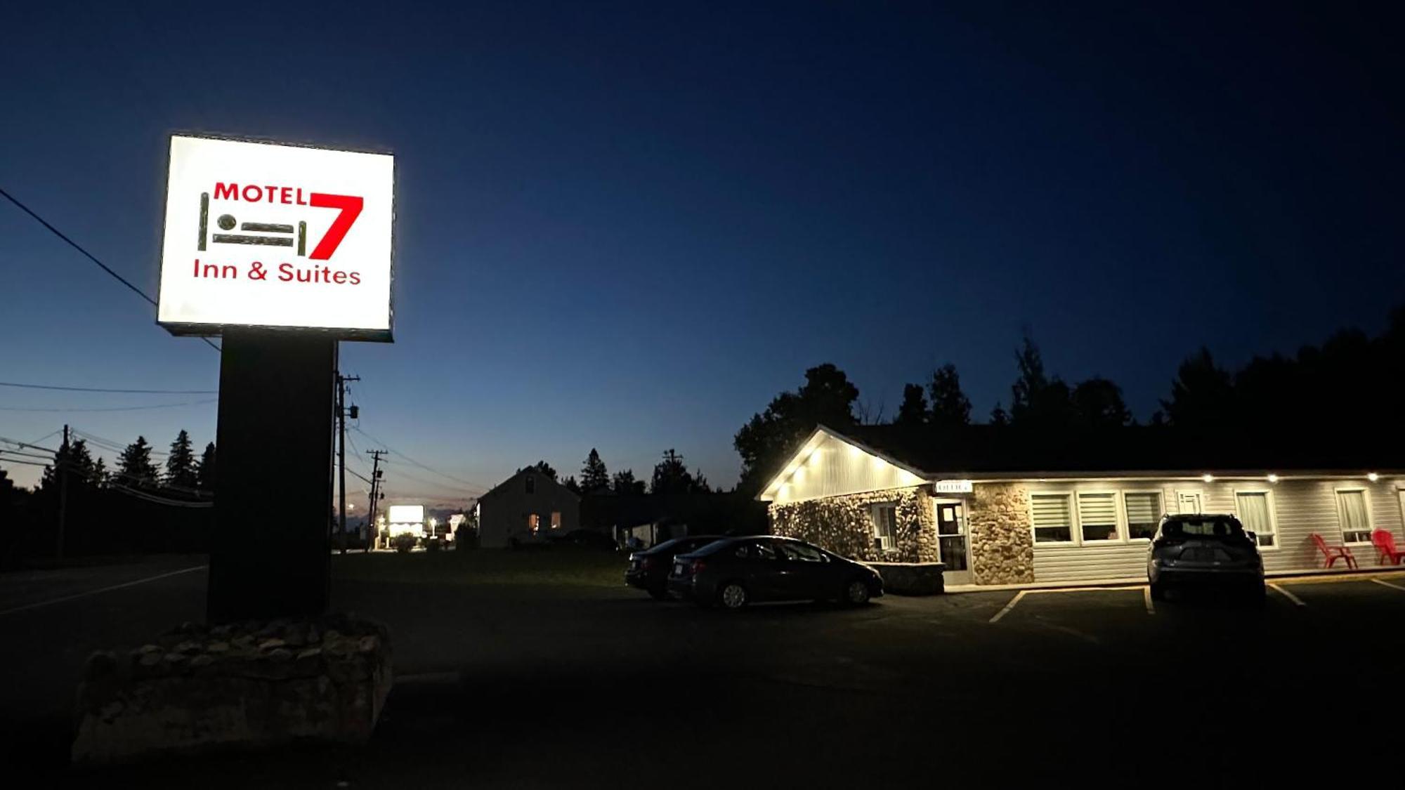 Motel 7 Inn & Suites Beresford Exteriör bild